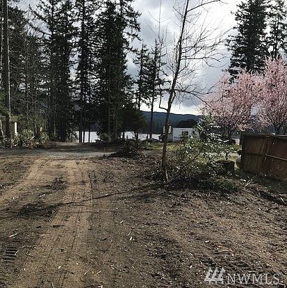 2nd image of 15714 Scenic Shores Dr SE