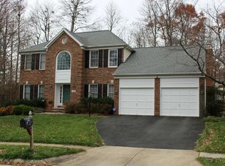 5666 Lonesome Dove Ct, Clifton, VA 20124
