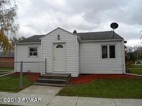 2nd image of 501 2nd St N