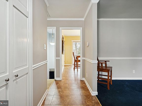 4th image of 1 Myrtle Ct