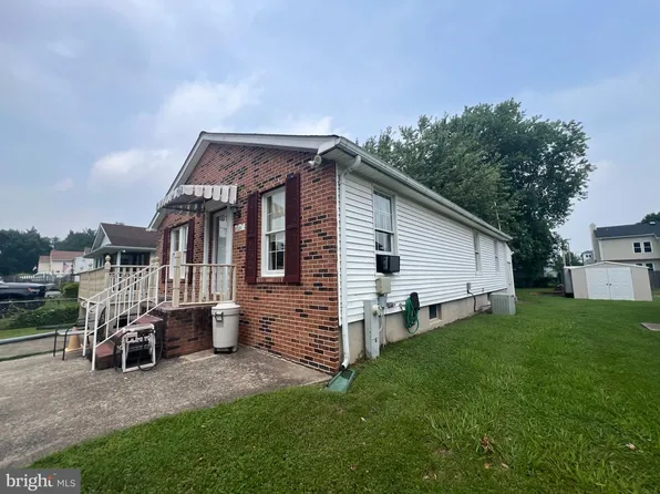 7328 Gunpowder Rd, Middle River, MD 21220