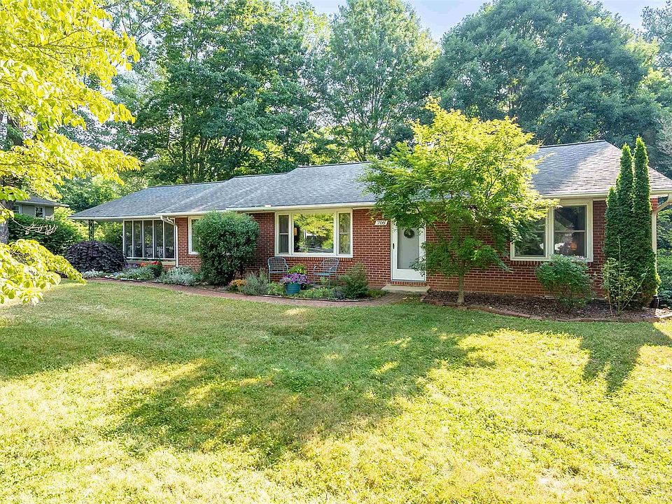 1st image of 706 Burruss Dr