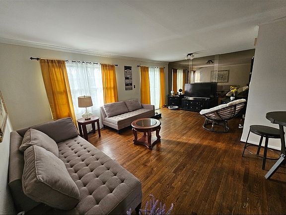 5th image of 11661 Kipling Dr