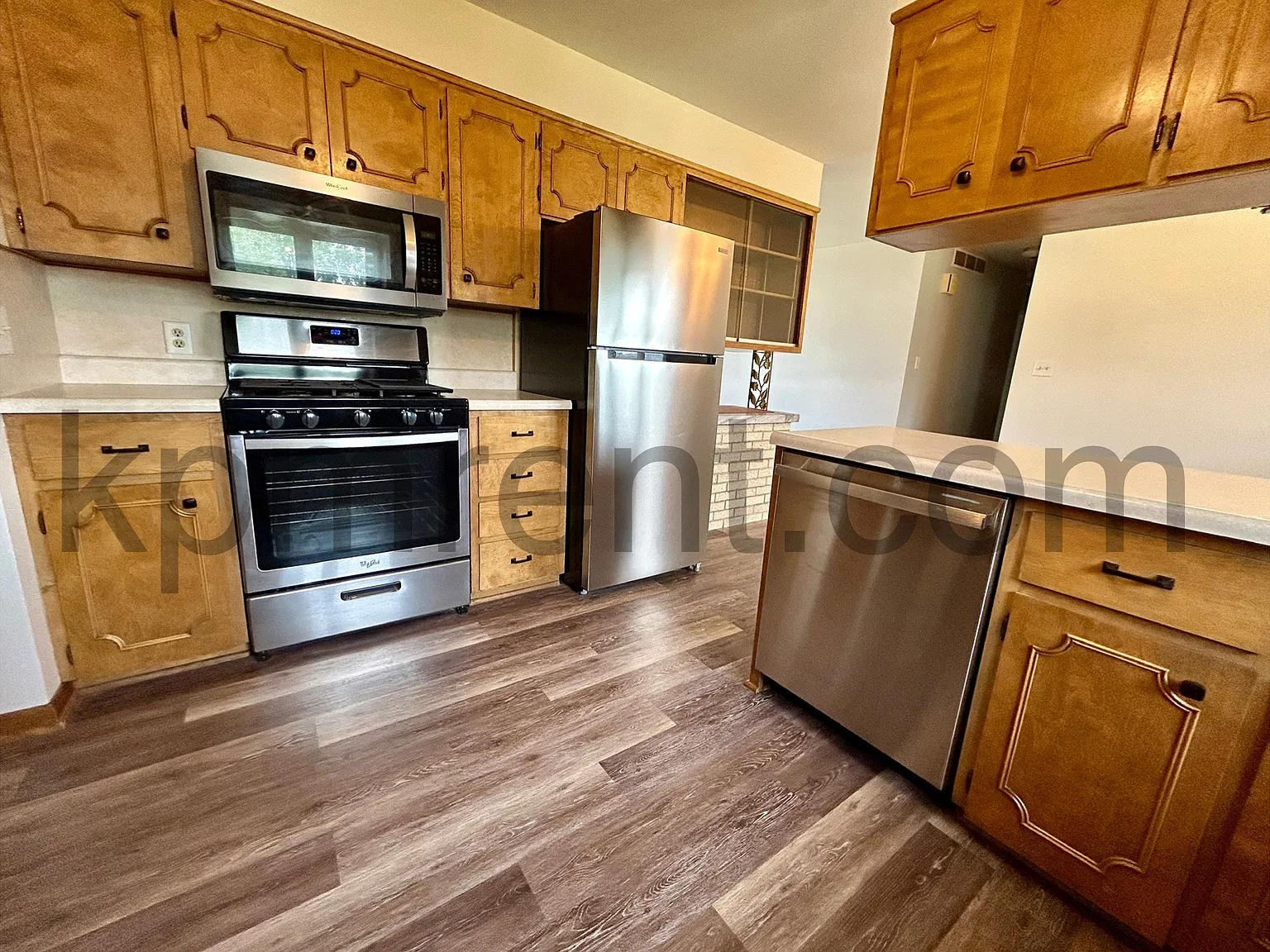 720 Poplar Street - 1 — Photo 2
