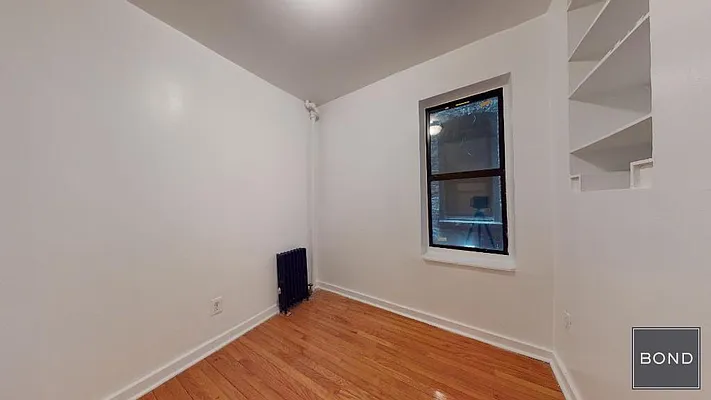 Rented by Bond New York | media 4