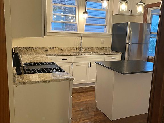 5th image of 1828 Elmwood Ave #7p4gyczjp