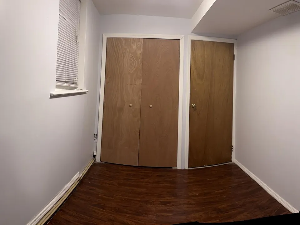 1563 E 56th St #BASEMENT