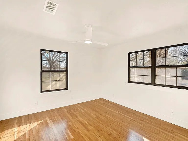 510 Parkview Blvd — Photo 11