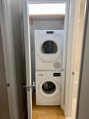 Rented by UES Management | media 6