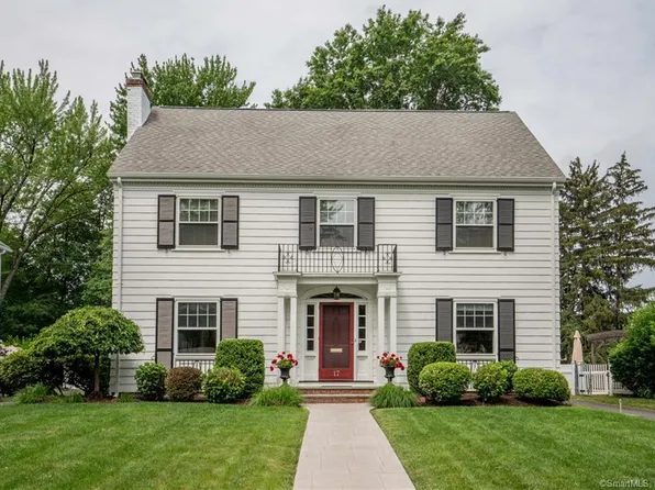 17 Cumberland Road, West Hartford, CT 06119