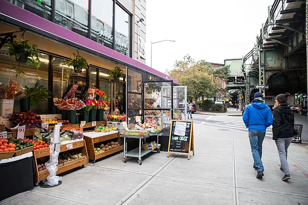 Sold by Compass | media 20