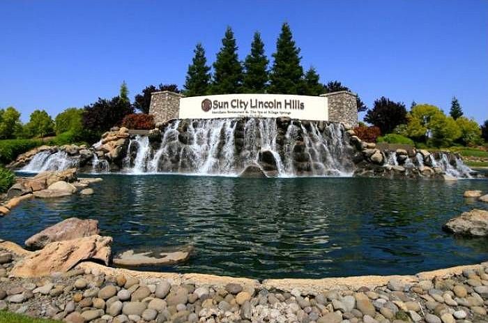 Entrance to Sun City