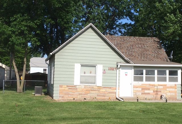 2nd image of 1323 N Minnesota Ave
