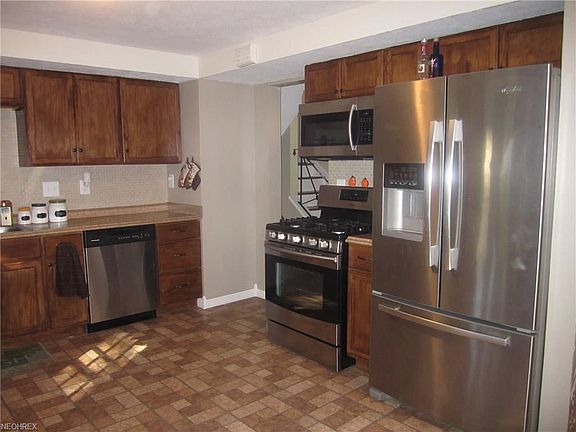 5th image of 14133 Starlite Dr