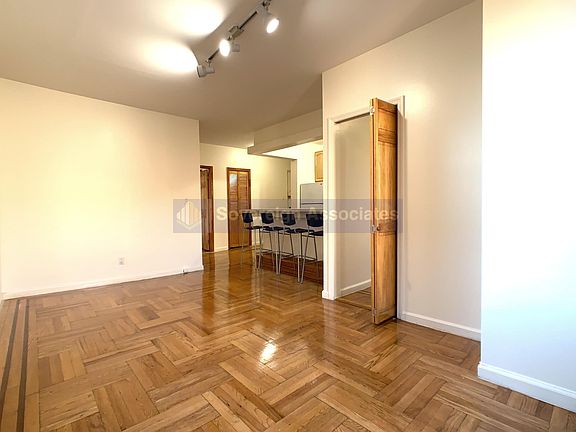 4th image of 707 W 171st St APT 4F