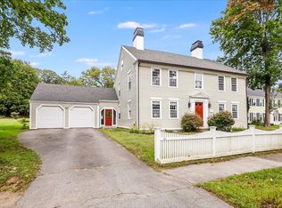 31 Wethersfield St, Rowley, MA 01969