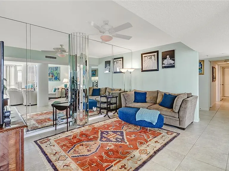 4041 Gulf Shore Blvd N #4 — Photo 9