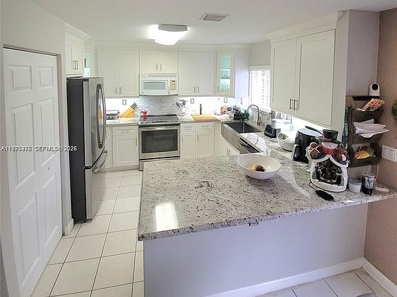 2nd image of 13661 SW 119th Ave