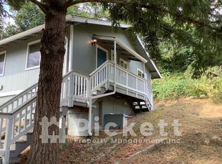 917 N Cambrian Ave, Bremerton, WA 98312