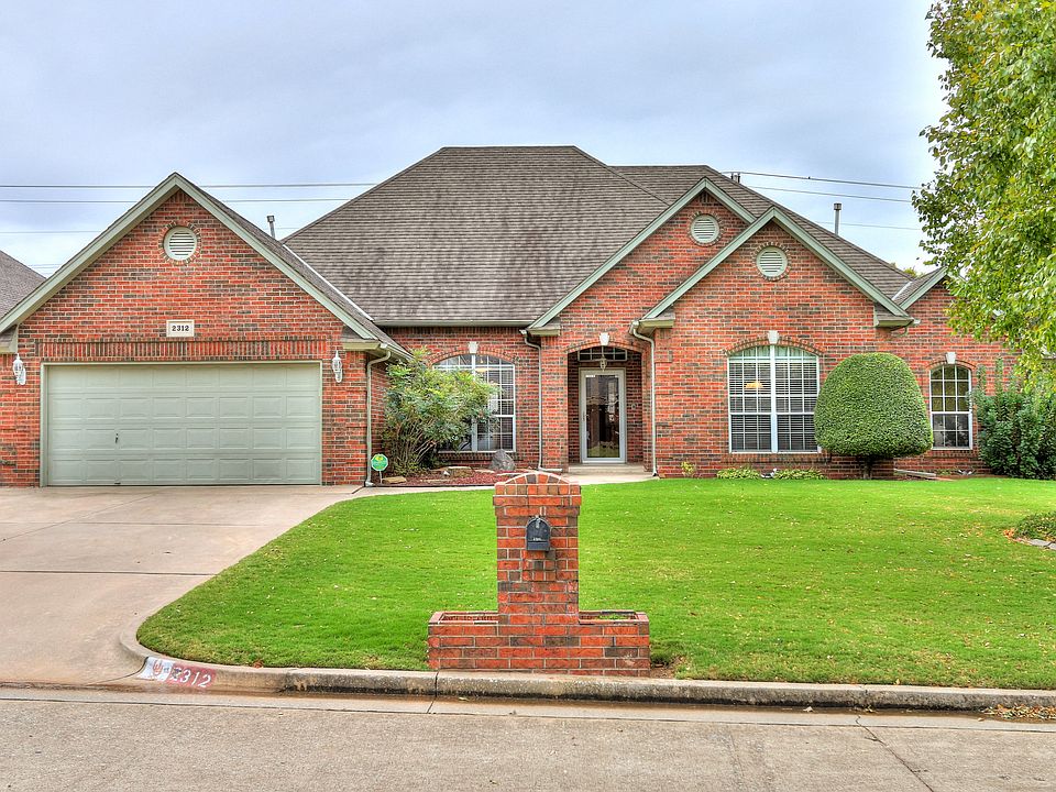 1st image of 2312 Sandpiper Ct