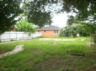 2706 Jackson Blvd, Chalmette, LA 70043