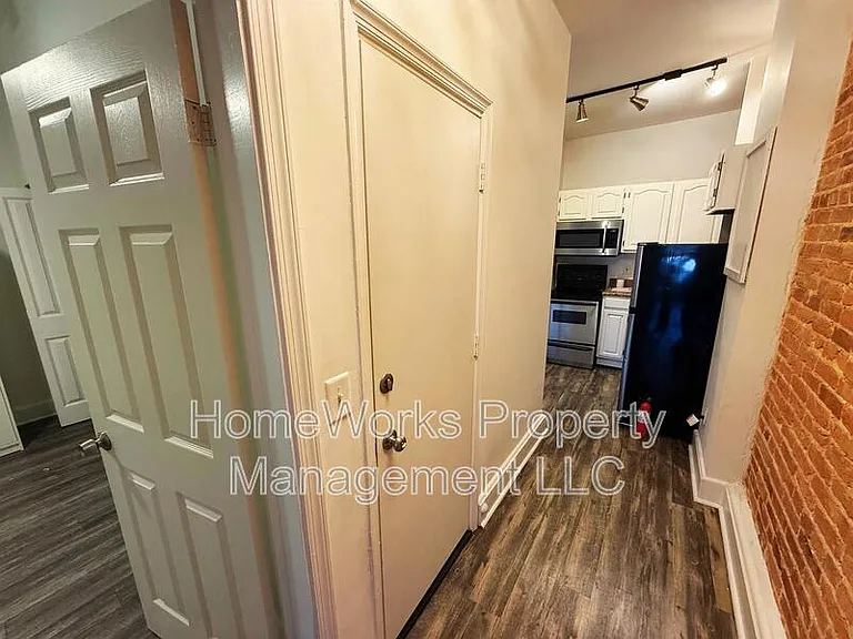 1824 Saint Paul St #3 — Photo 8