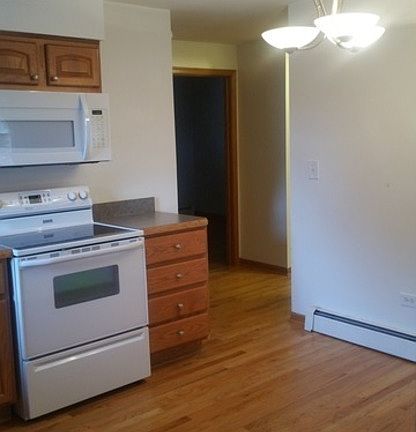4th image of 246 S Marion St