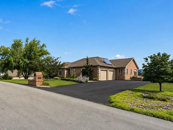 2nd image of 10785 Rinehart Dr
