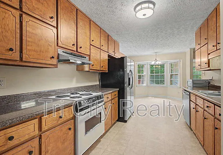135 Brookside Trce — Photo 17
