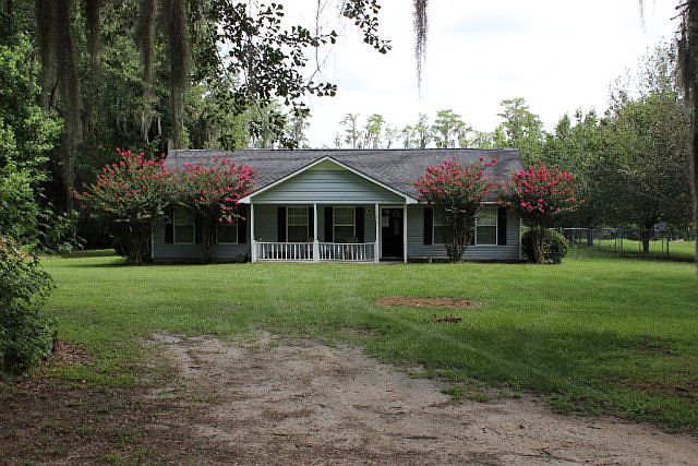 1st image of 270 Mill Pond Cir