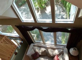 6 Deer Path, Hudson, MA 01749