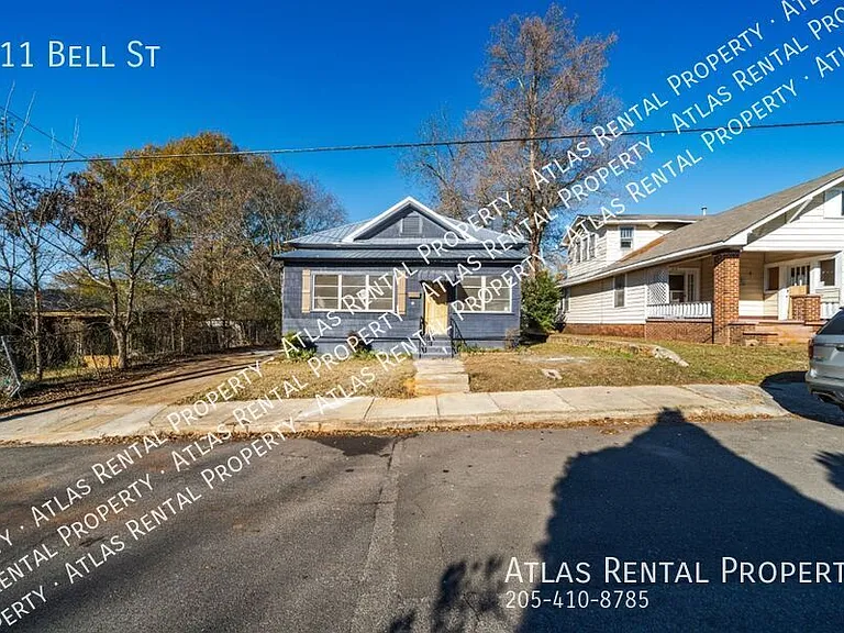 611 Bell St — Photo 2