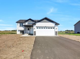 516 Elm St N, Kimball, MN 55353