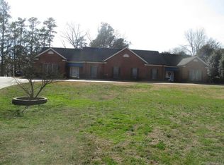 710 Morven Rd, Wadesboro, NC 28170