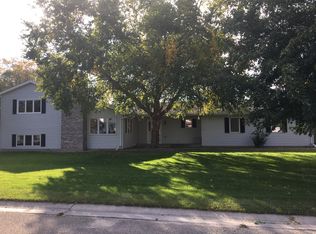635 Grant Ave, Omro, WI 54963