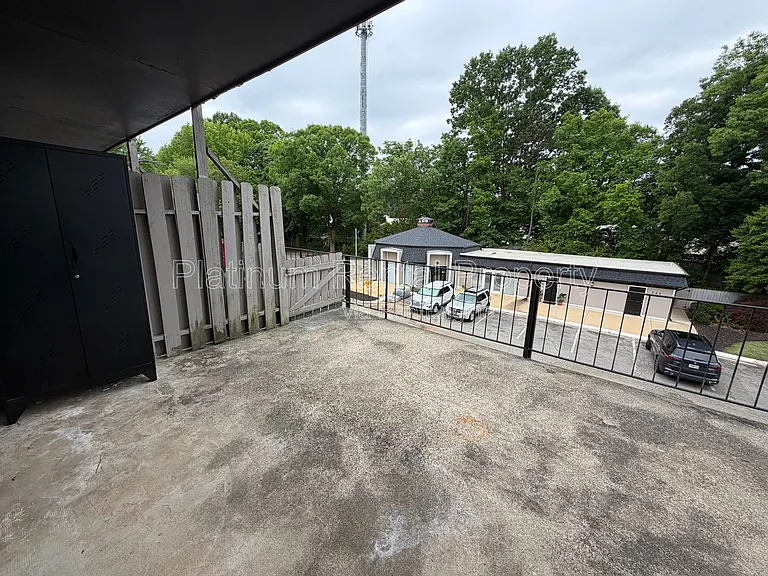 335 Winding River Dr #H — Photo 21