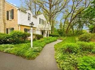 429 S County Line Rd #1, Hinsdale, IL 60521