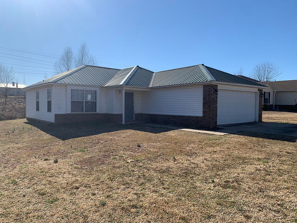 1st image of 110 Marberry Pl