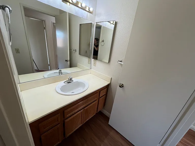 3108 Old Bridgeport Way — Photo 33