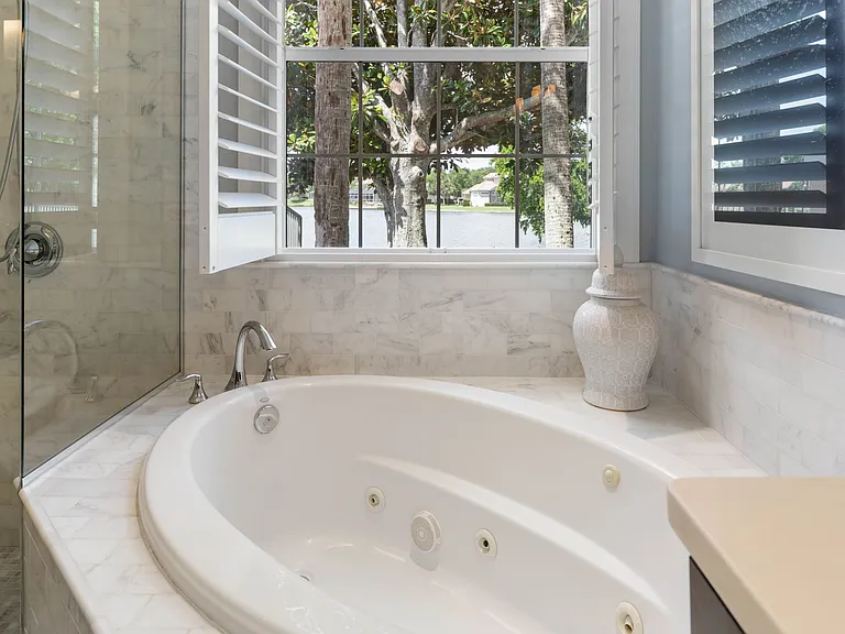 16 Marbella Ct — Photo 37
