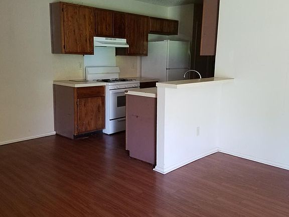 2nd image of 11809 Lochridge Dr