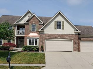 8190 Fairway Dr, Brownsburg, IN