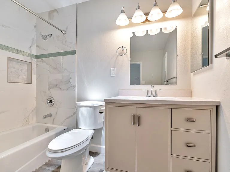 8444 E Plaza Ave — Photo 15