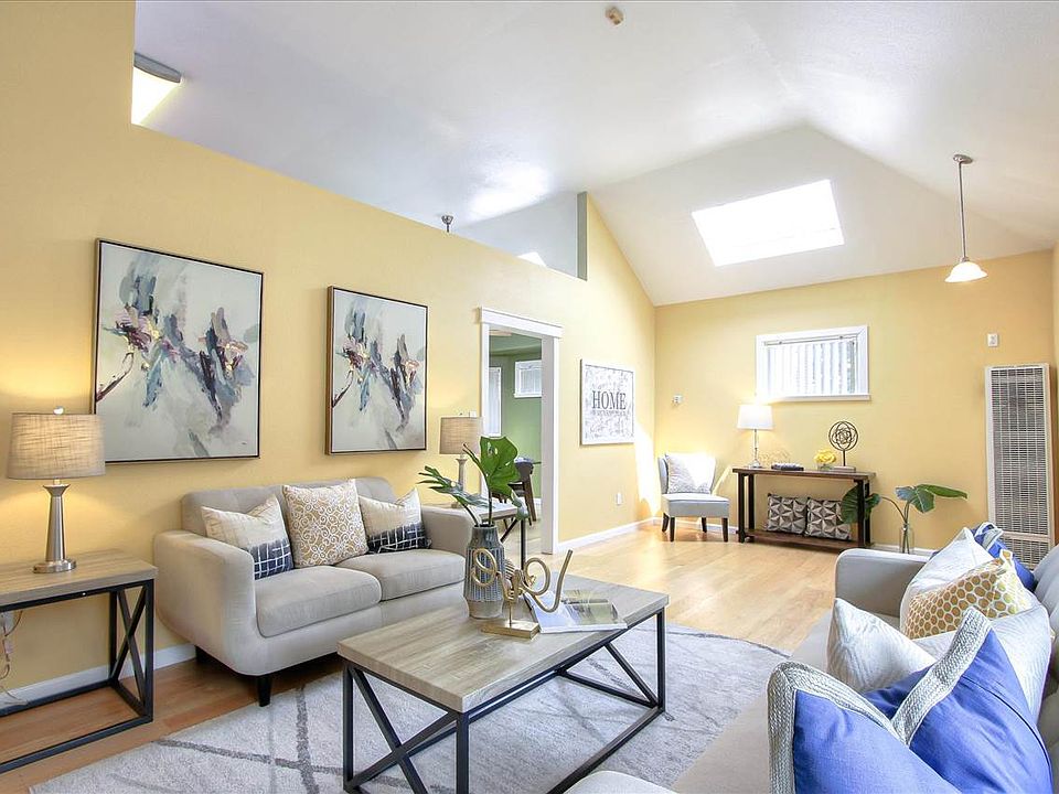 2nd image of 3355 Richmond Blvd