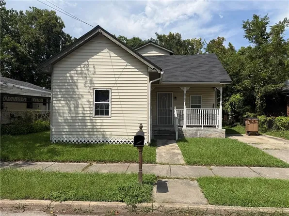 1102 Hercules St, Mobile, AL 36603