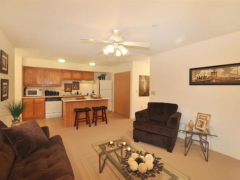 203 N Gregory St — Photo 18