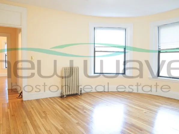 1091 Boylston St, Boston, MA