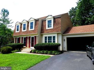8710 Shadowlake Way, Springfield, VA 22153