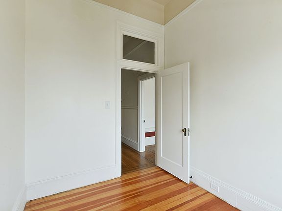 5th image of 3755 17th St