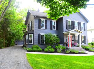 17 Wyoming Ave, Tunkhannock, PA 18657